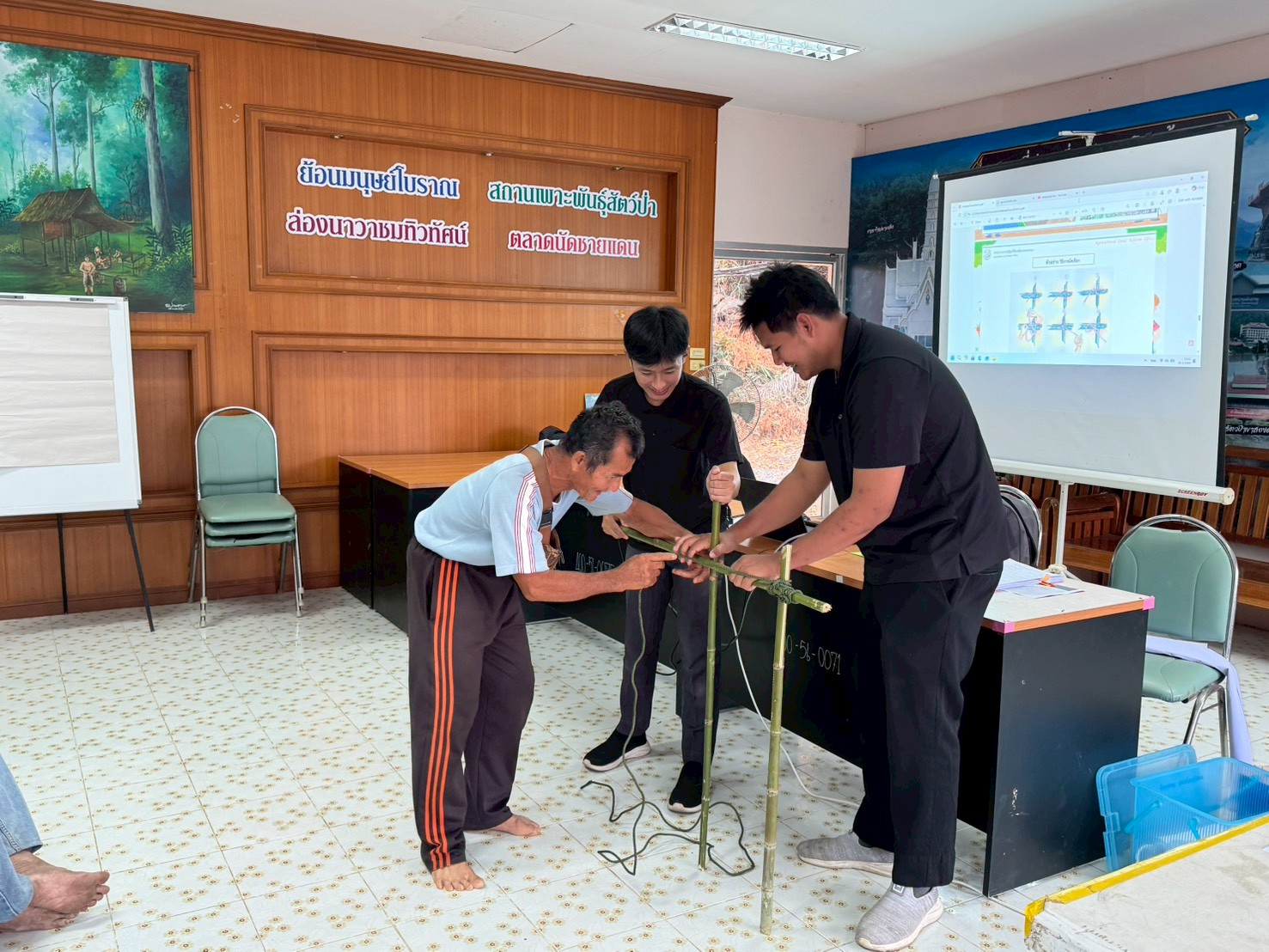 title - ส.ป.ก.จันทบุรี ฝึกอบรมโครงการฝายชะลอน้ำแบบชั่วคราวสำหรับการเพิ่มประสิทธิภาพของแหล่งน้ำในเขตปฏิรูปที่ดิน กิจกรรมฝายชะลอน้ำแบบชั่วคราวสำหรับการเพิ่มประสิทธิภาพของแหล่งน้ำในเขตปฏิรูปที่ดิน ปีงบประมาณ พ.ศ. 2569 